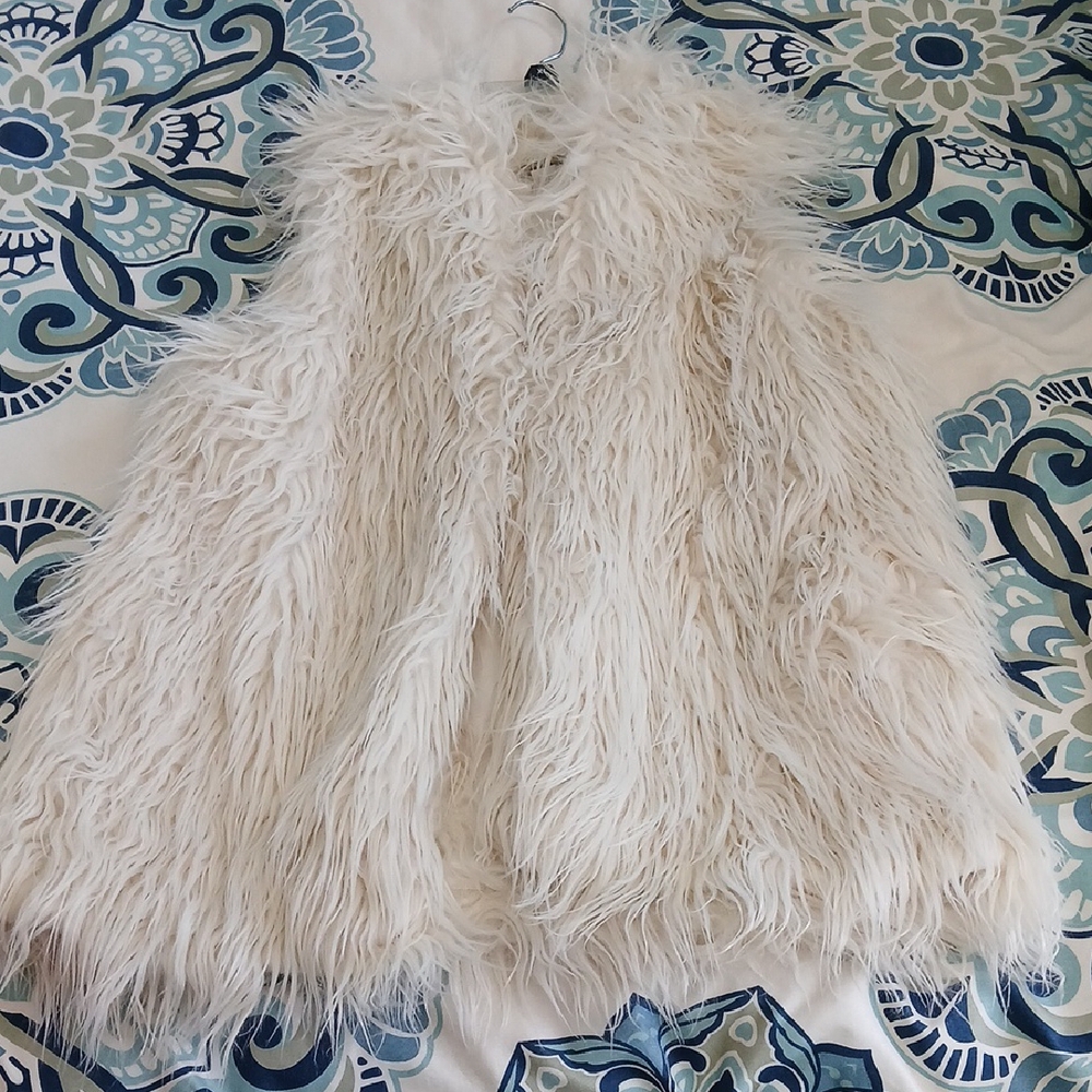 Faux Fur Cream Vest